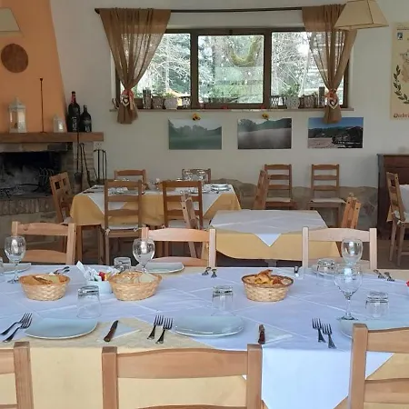 Alojamento de Turismo Rural Casale La Fornace Costacciaro